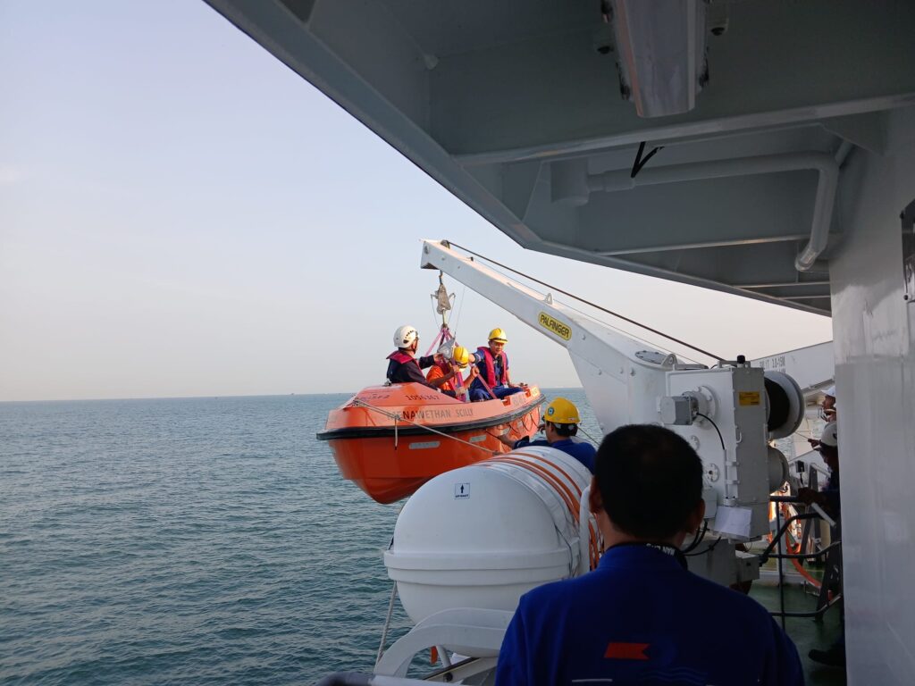 The launching of the Fast Rescue Craft from Menawethan
