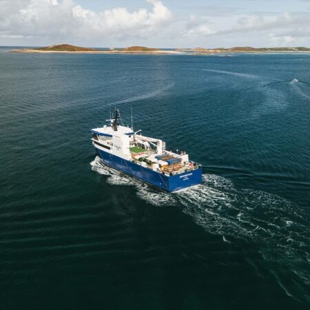 Menawethan sailing from the Isles of Scilly