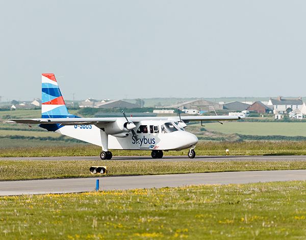 Skybus-freight-islander-on-Land's End Airport Runway